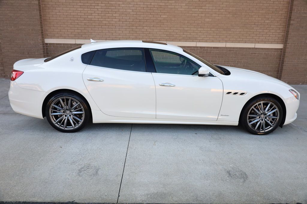 2019 Maserati Quattroporte Q4 GranLusso photo 5