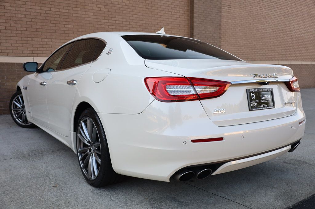 2019 Maserati Quattroporte Q4 GranLusso photo 9