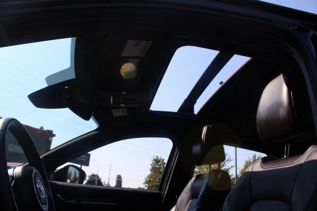 2019 Mazda CX-5 Signature photo 19