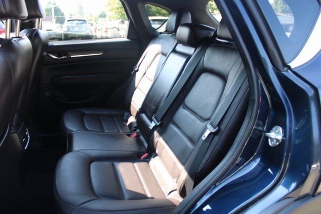 2019 Mazda CX-5 Signature photo 23