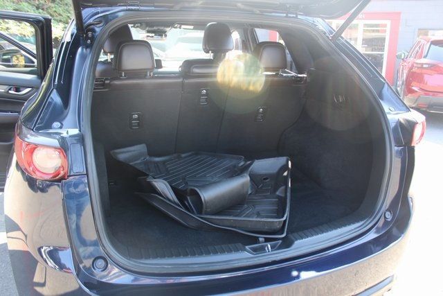 2019 Mazda CX-5 Signature photo 24