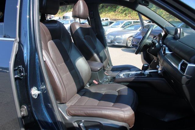 2019 Mazda CX-5 Signature photo 28