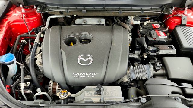 2019 Mazda CX-5 Touring AWD w/ Bose Audio, Power Moonroof & Power Liftgate - 23032564 - 26