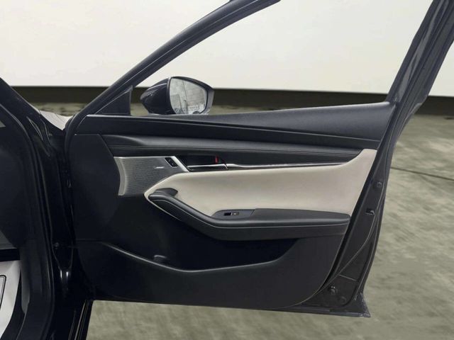 2019 Mazda Mazda3 4-Door AWD w/Preferred Pkg - 22999312 - 17