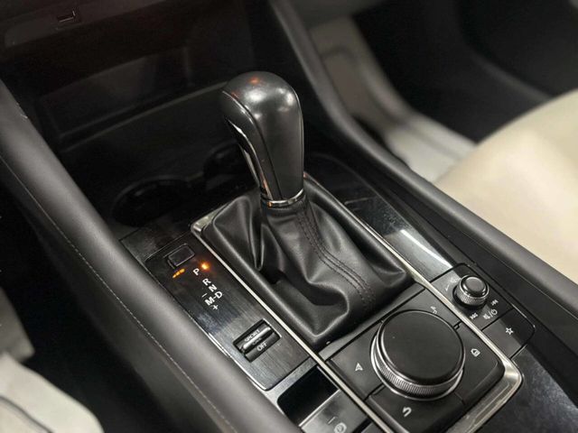 2019 Mazda Mazda3 4-Door AWD w/Preferred Pkg - 22999312 - 26