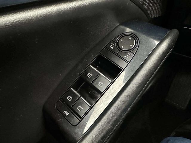 2019 Mazda Mazda3 4-Door AWD w/Premium Pkg - 23026734 - 26