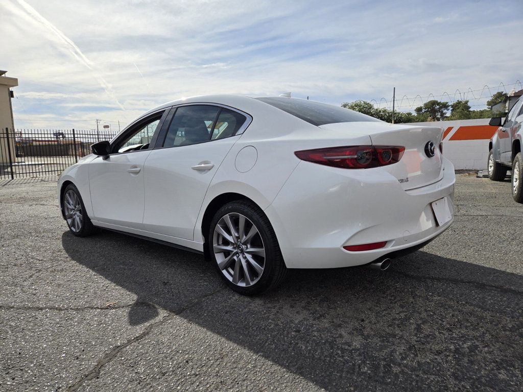 2019 Mazda Mazda3 Premium Sedan photo 3