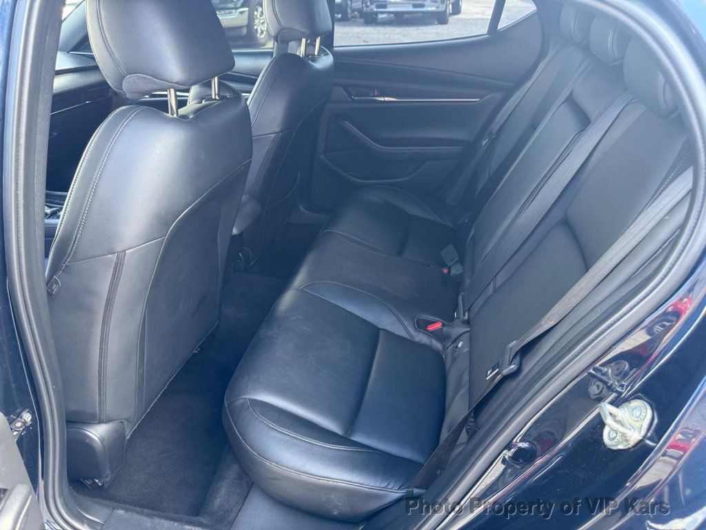 2019 Mazda Mazda3 Preferred Hatchback photo 11