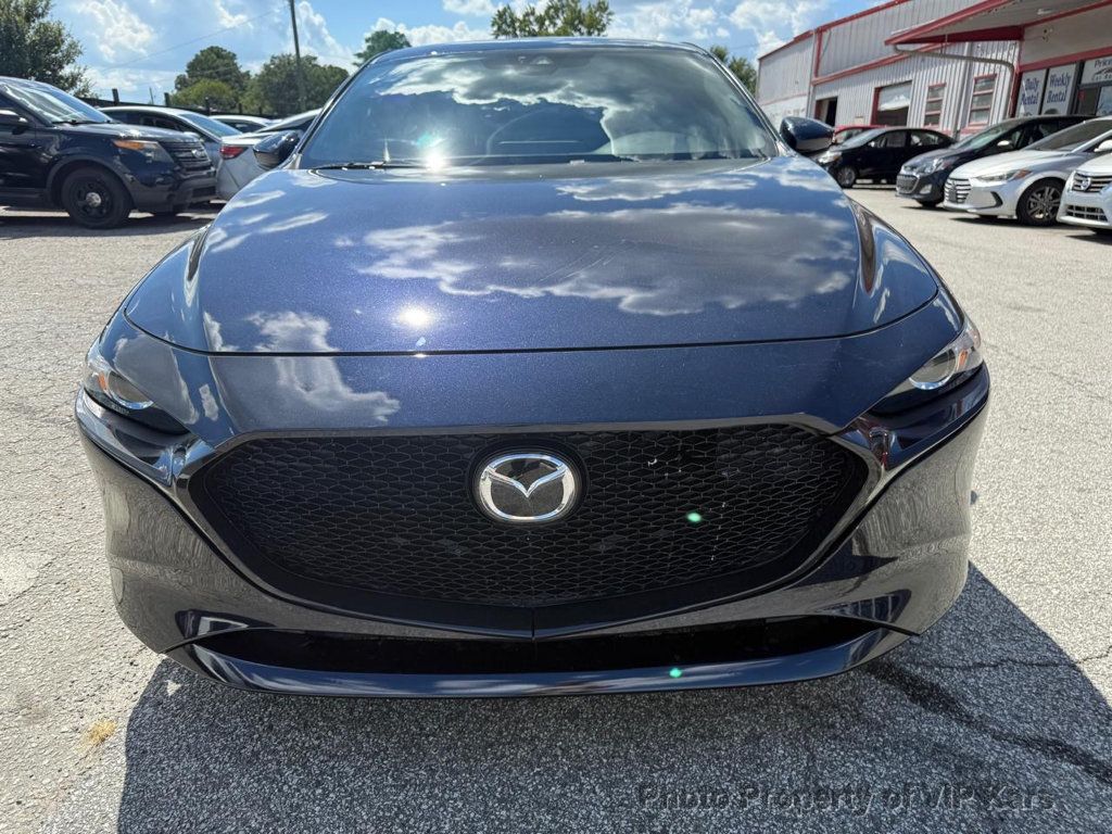 2019 Mazda Mazda3 Preferred Hatchback photo 3