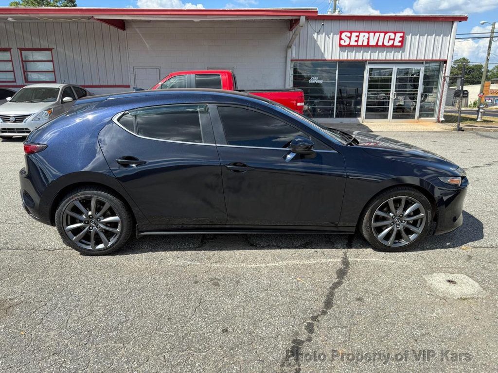2019 Mazda Mazda3 Preferred Hatchback photo 4