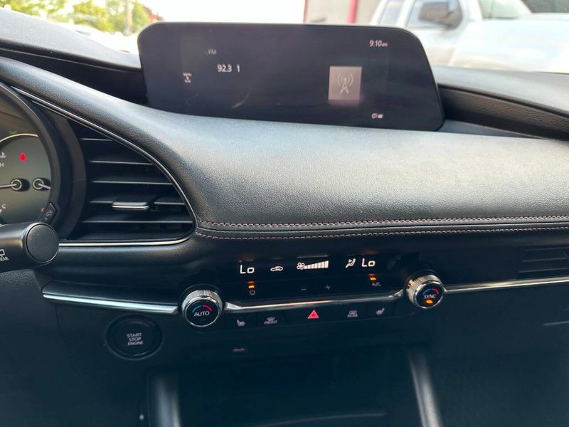 2019 Mazda Mazda3 5-Door AWD Automatic w/Premium Pkg - 22894101 - 34