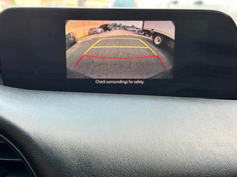 2019 Mazda Mazda3 5-Door AWD Automatic w/Premium Pkg - 22894101 - 37