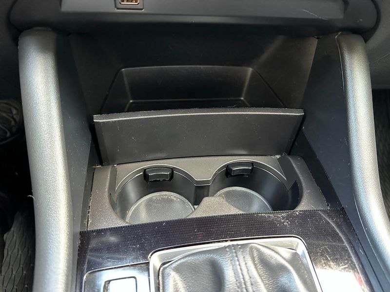 2019 Mazda Mazda3 5-Door AWD Automatic w/Premium Pkg - 22894101 - 40