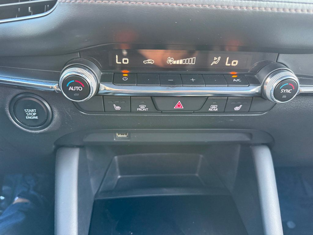 2019 Mazda Mazda3 5-Door FWD Automatic w/Premium Pkg - 22904938 - 16