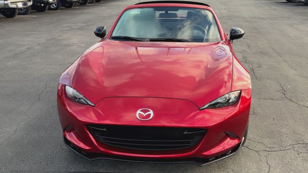 Mazda MX-5 photo 3