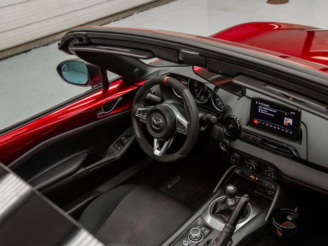 2019 Mazda MX-5 Miata RF Club Manual - 22953786 - 16