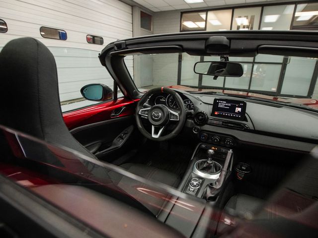 2019 Mazda MX-5 Miata RF Club Manual - 22953786 - 17