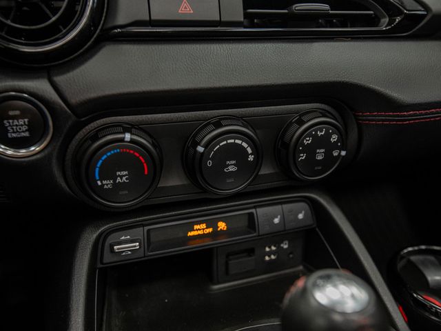 2019 Mazda MX-5 Miata RF Club Manual - 22953786 - 24