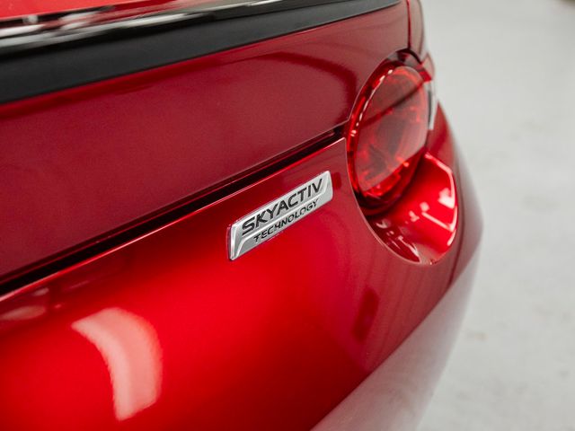 2019 Mazda MX-5 Miata RF Club Manual - 22953786 - 38