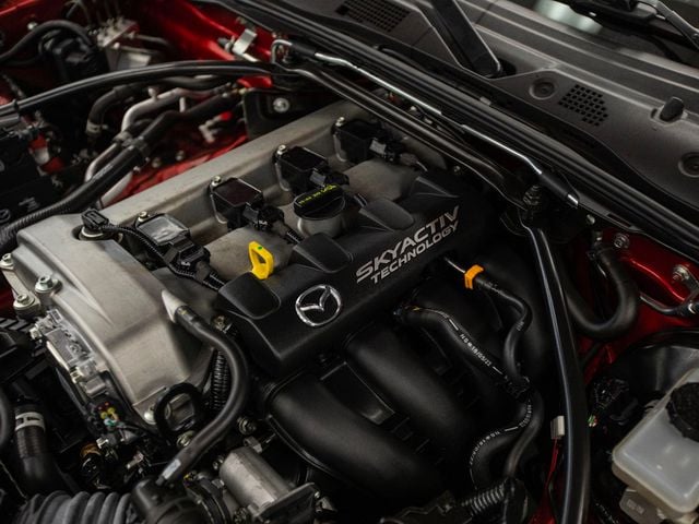 2019 Mazda MX-5 Miata RF Club Manual - 22953786 - 5