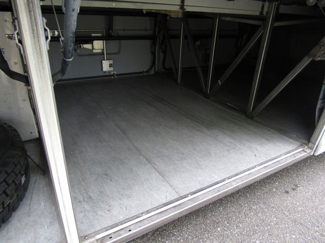 2019 MCI J4500 56 Passengers + Onboard Lavatory - 23076115 - 29