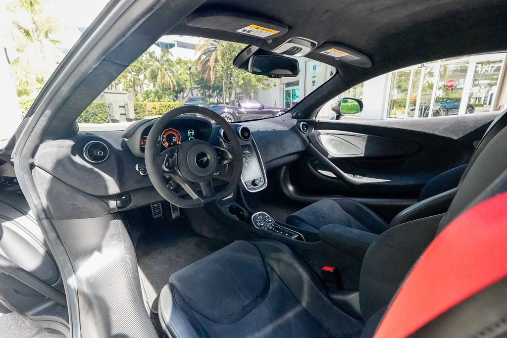 2019 McLaren 600LT  - 23054473 - 2