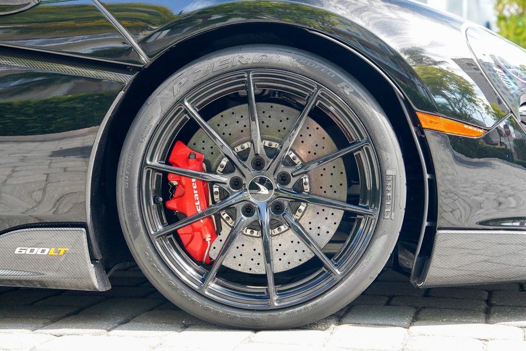 2019 McLaren 600LT  - 23054473 - 34
