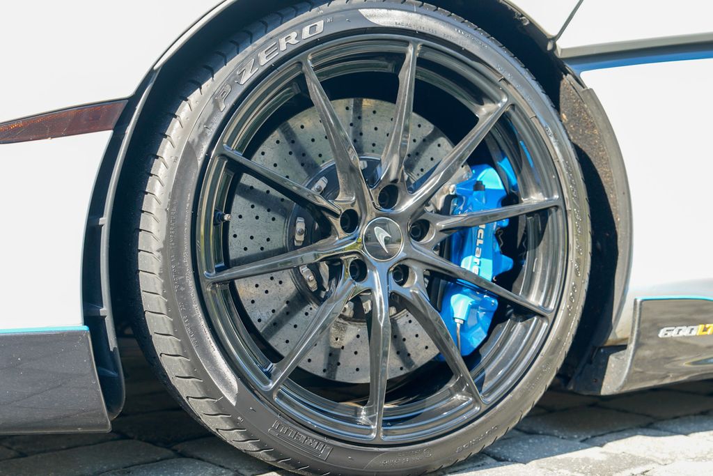 2019 McLaren 600LT  - 23075261 - 41