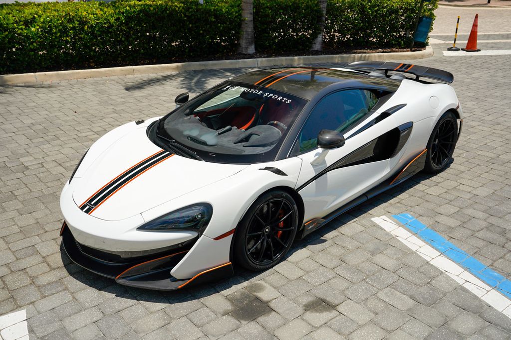 2019 McLaren 600LT Coupe - 23041308 - 9
