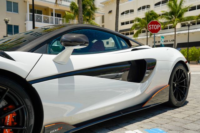 2019 McLaren 600LT Coupe - 23041308 - 10