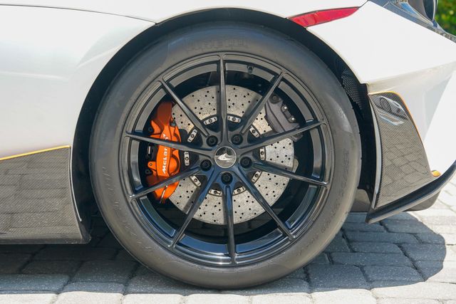 2019 McLaren 600LT Coupe - 23041308 - 16