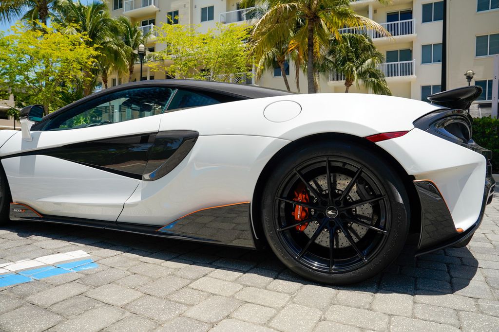 2019 McLaren 600LT Coupe - 23041308 - 17