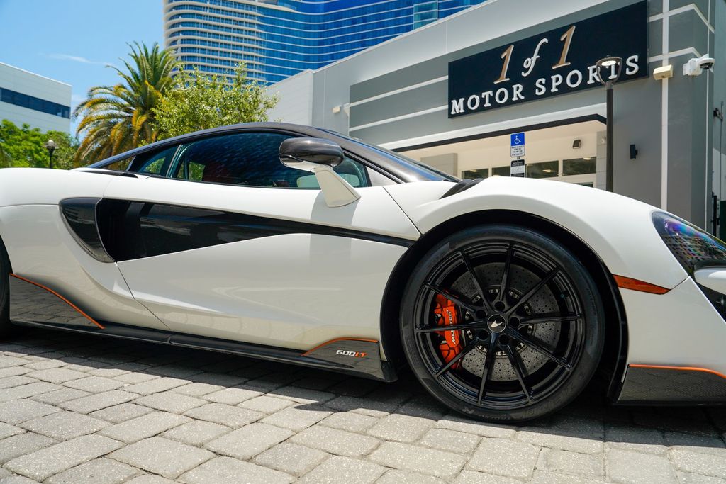 2019 McLaren 600LT Coupe - 23041308 - 35