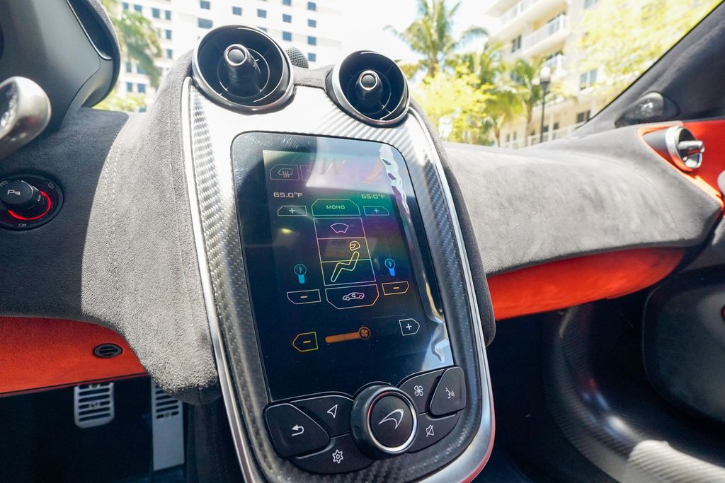 2019 McLaren 600LT Coupe - 23041308 - 82