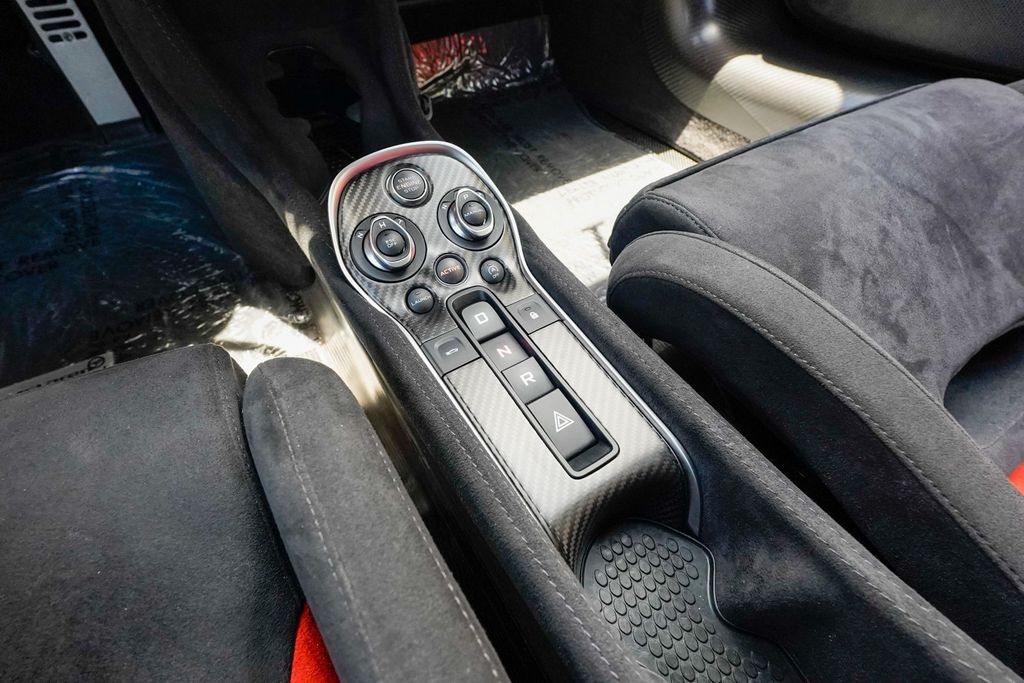 2019 McLaren 600LT Coupe - 23041308 - 84