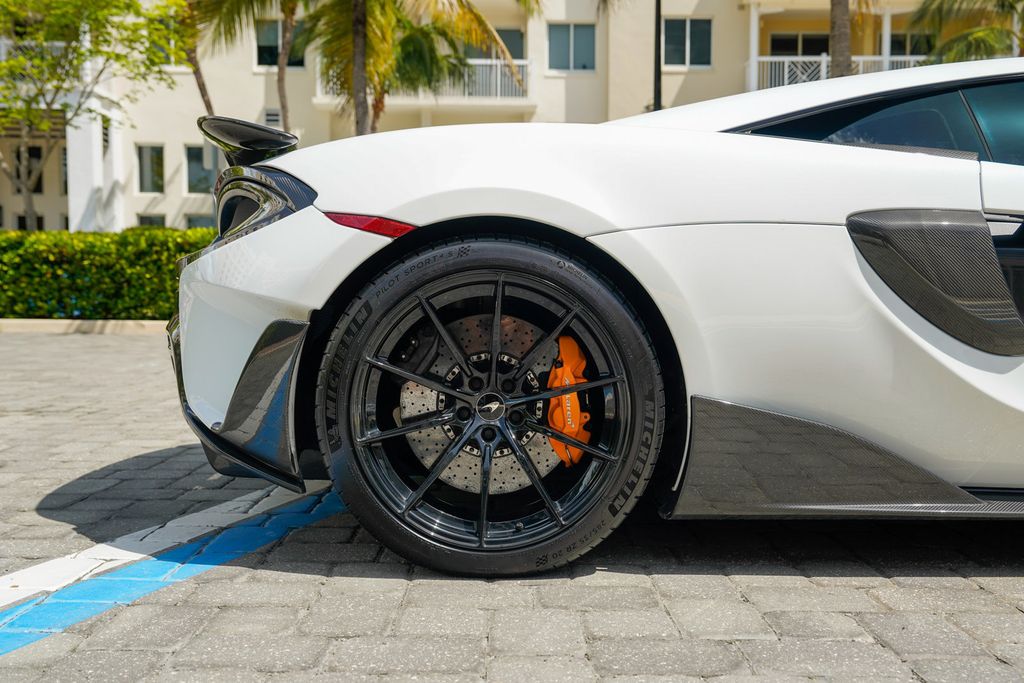 2019 McLaren 600LT Coupe - 23067857 - 29