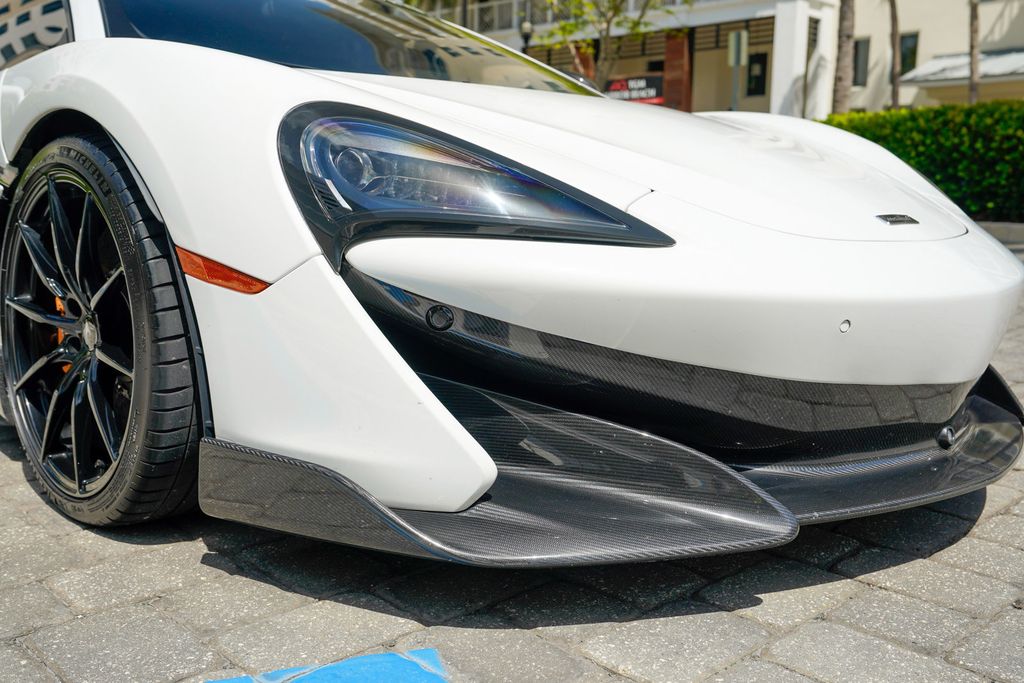 2019 McLaren 600LT Coupe - 23067857 - 38
