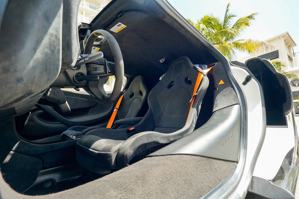 2019 McLaren 600LT Coupe - 23067857 - 64