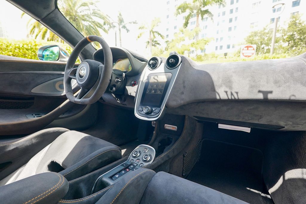 2019 McLaren 600LT Coupe - 23067857 - 92