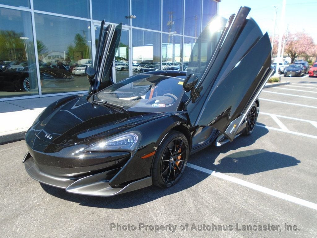 2019 McLaren 600LT Coupe - 22403830 - 10