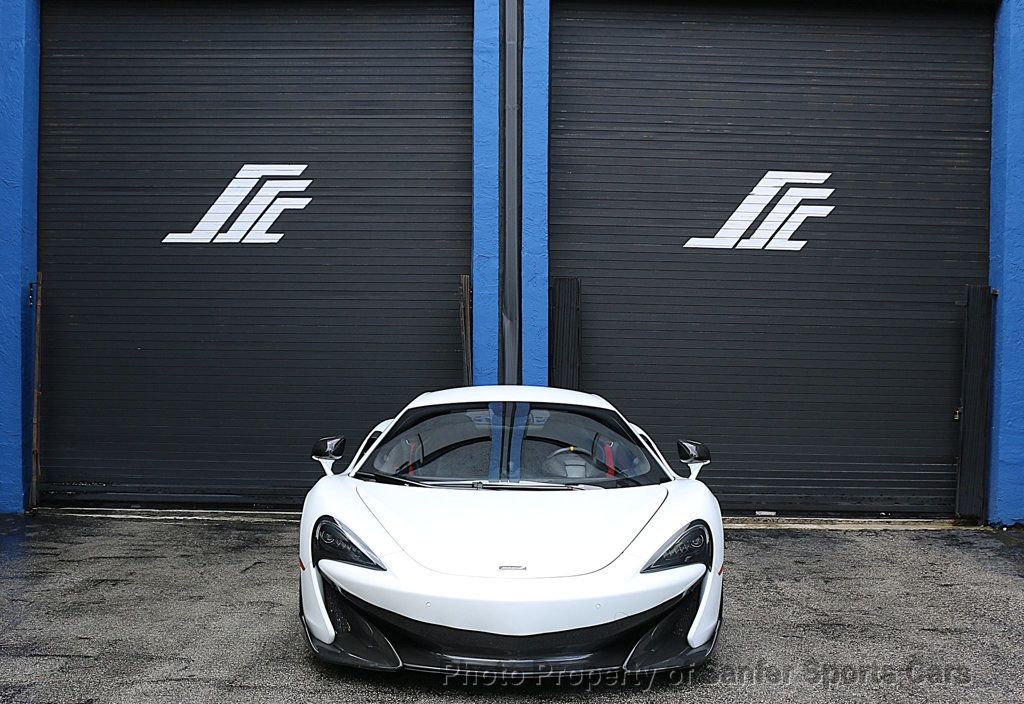 2019 McLaren 600LT Coupe - 23032684 - 10