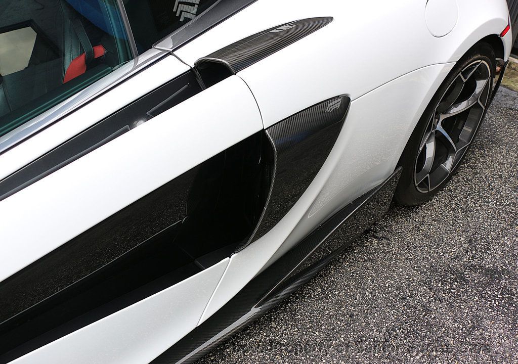 2019 McLaren 600LT Coupe - 23032684 - 13