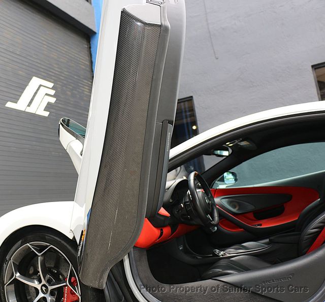 2019 McLaren 600LT Coupe - 23032684 - 22