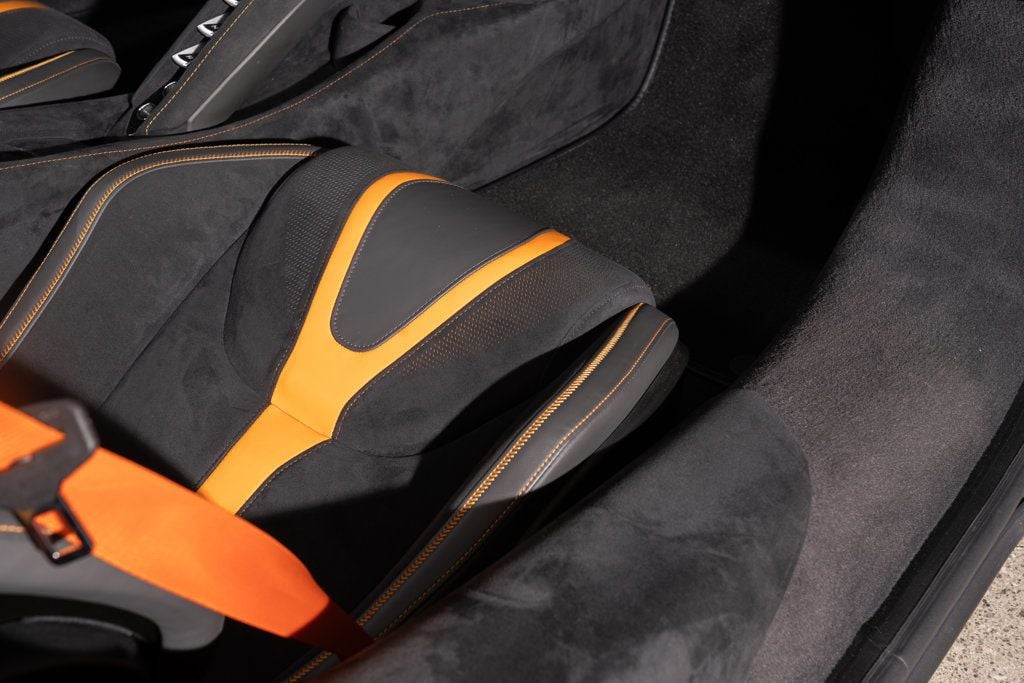 McLaren 720S photo 25