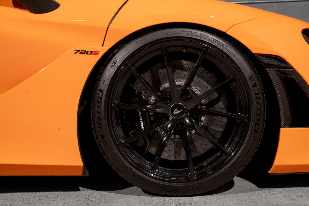 McLaren 720S photo 39