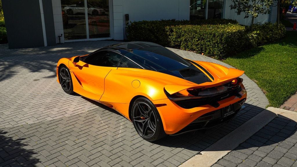 2019 McLaren 720S Luxury Coupe - 22775858 - 19