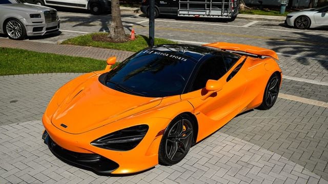 2019 McLaren 720S Luxury Coupe - 22775858 - 4