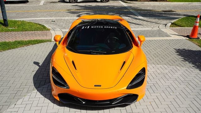 2019 McLaren 720S Luxury Coupe - 22775858 - 5