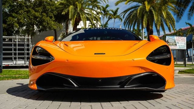 2019 McLaren 720S Luxury Coupe - 22775858 - 7