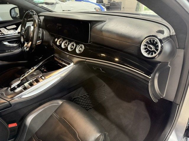 View 32